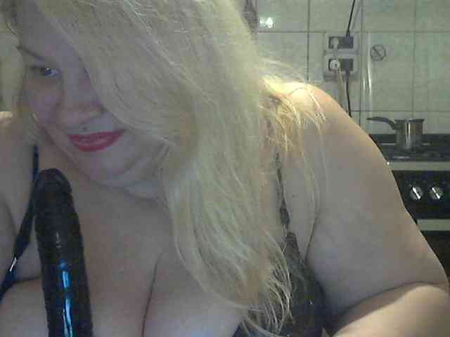 AriannaMilf webcam