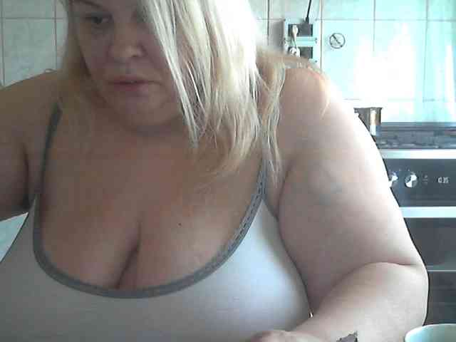 AriannaMilf webcam