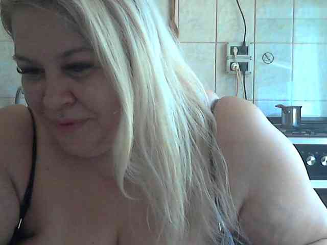 AriannaMilf webcam