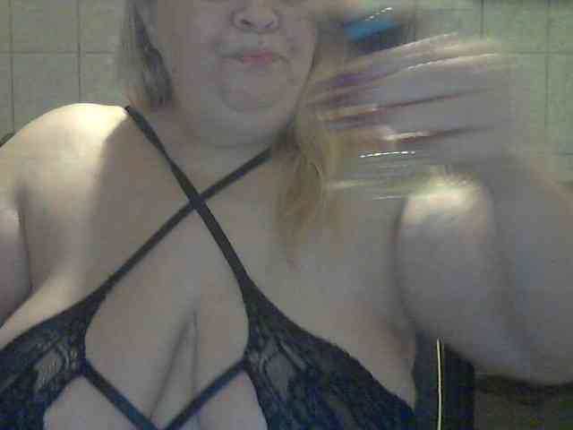 AriannaMilf webcam