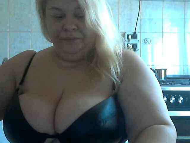 AriannaMilf webcam