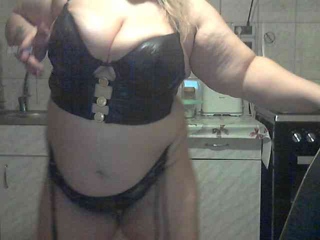 AriannaMilf webcam