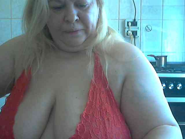 AriannaMilf webcam