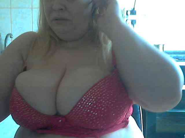AriannaMilf webcam