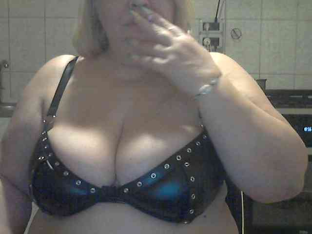 AriannaMilf AriannaMilf