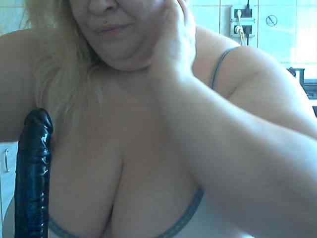 AriannaMilf webcam
