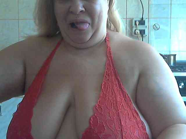 AriannaMilf webcam