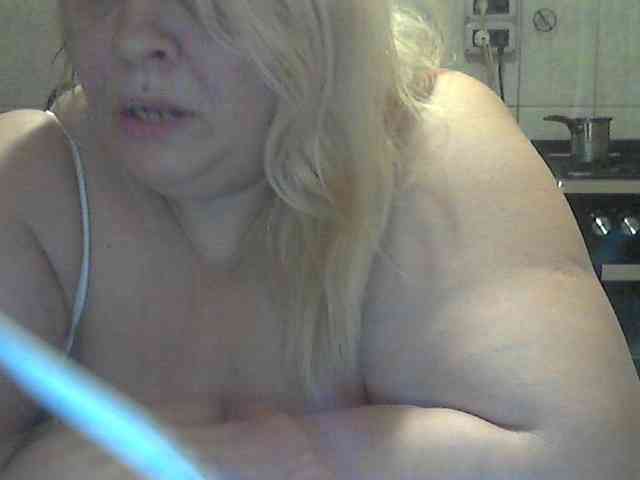 AriannaMilf webcam