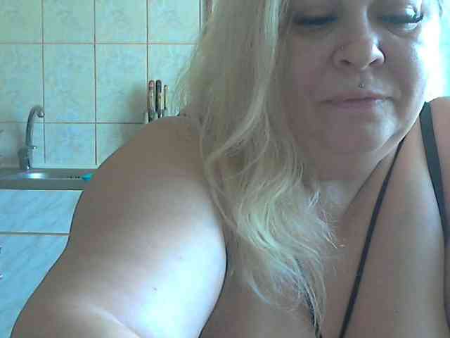 AriannaMilf webcam