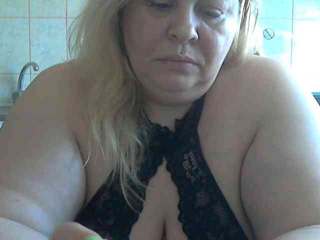 AriannaMilf webcam