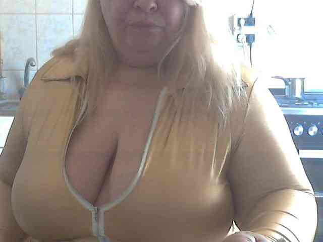AriannaMilf webcam