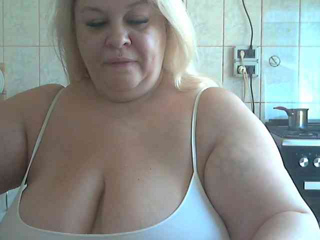 AriannaMilf webcam
