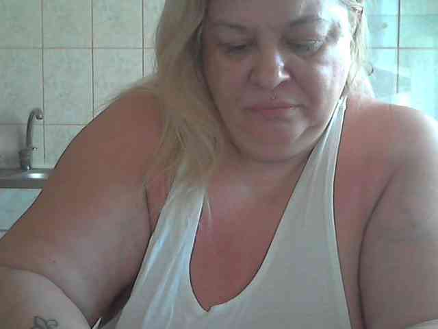 AriannaMilf webcam