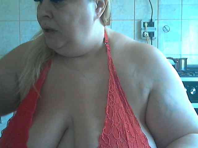 AriannaMilf webcam