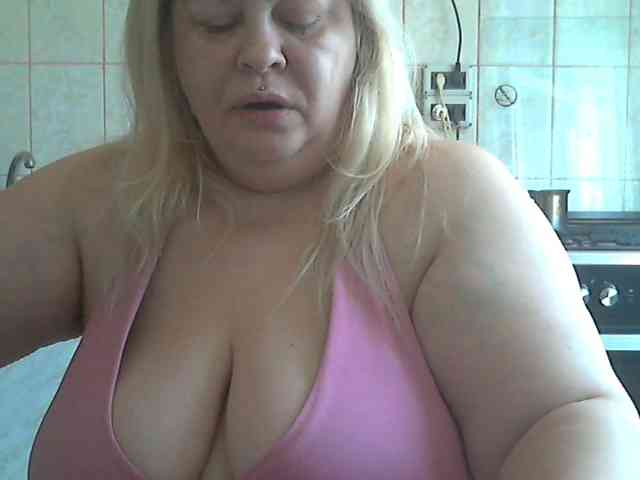 AriannaMilf webcam
