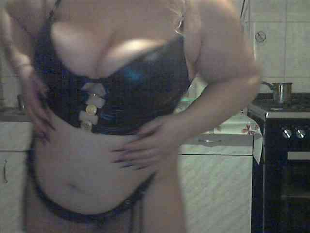 AriannaMilf webcam