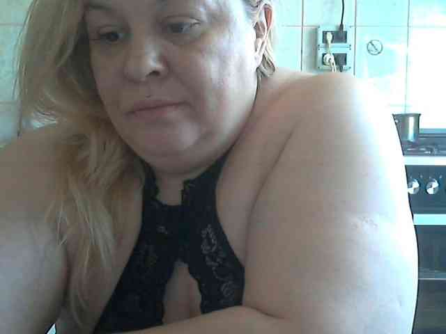 AriannaMilf webcam