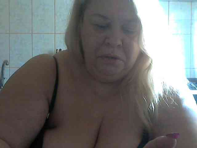 AriannaMilf webcam