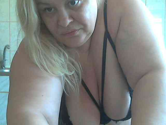 AriannaMilf webcam