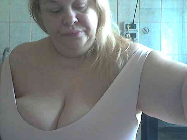 AriannaMilf webcam