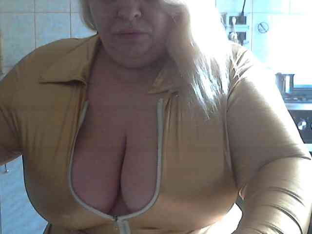 AriannaMilf webcam
