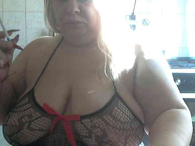 AriannaMilf webcam