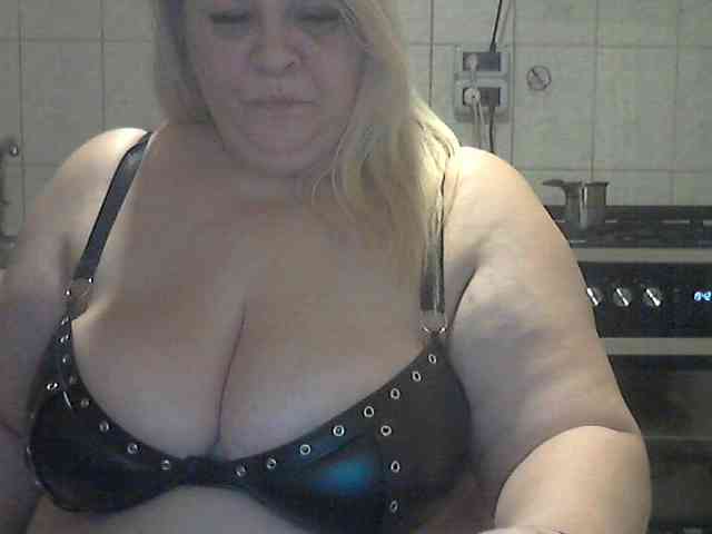 AriannaMilf AriannaMilf