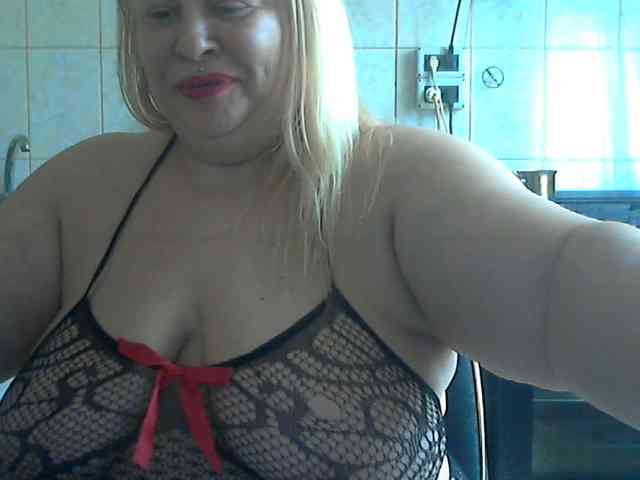 AriannaMilf webcam