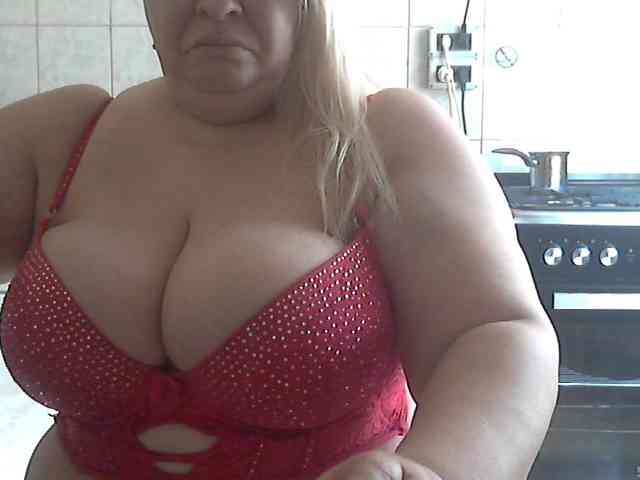 AriannaMilf webcam