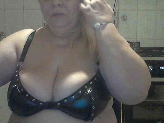 AriannaMilf AriannaMilf