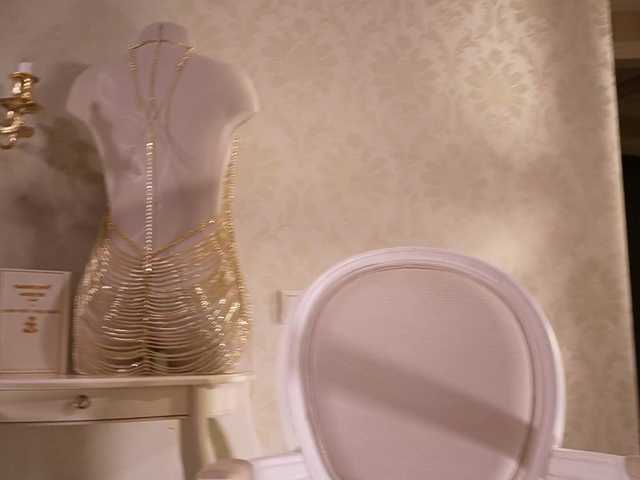 Sensual-giaa's BongaCams show and profile