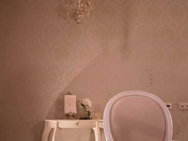 Sensual-giaa's BongaCams show and profile