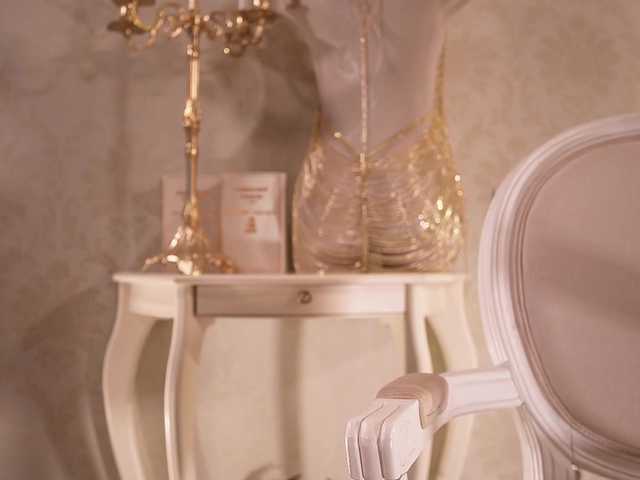 Sensual-giaa's BongaCams show and profile