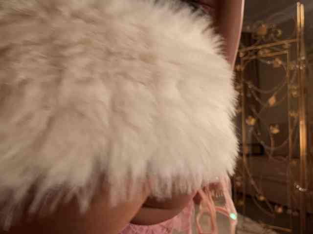 Sensual-giaa webcam