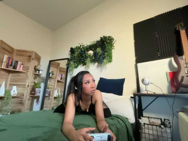 PreeminentJess's BongaCams show and profile