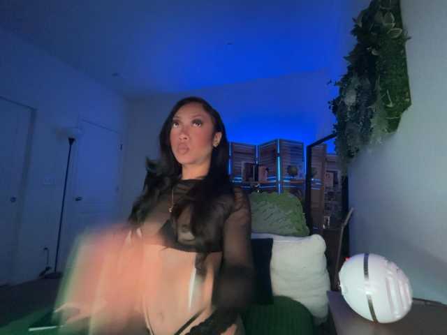 PreeminentJess's BongaCams show and profile