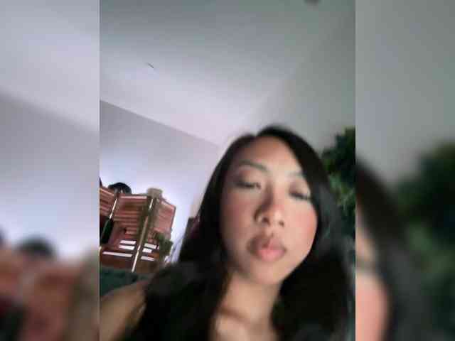 PreeminentJess webcam