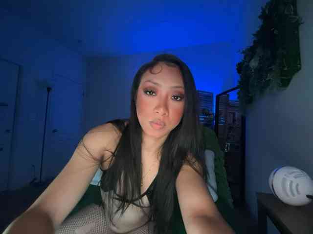 PreeminentJess webcam