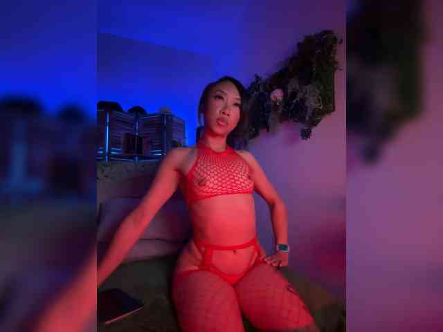 PreeminentJess webcam