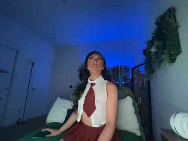 PreeminentJess webcam