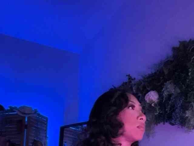 PreeminentJess webcam