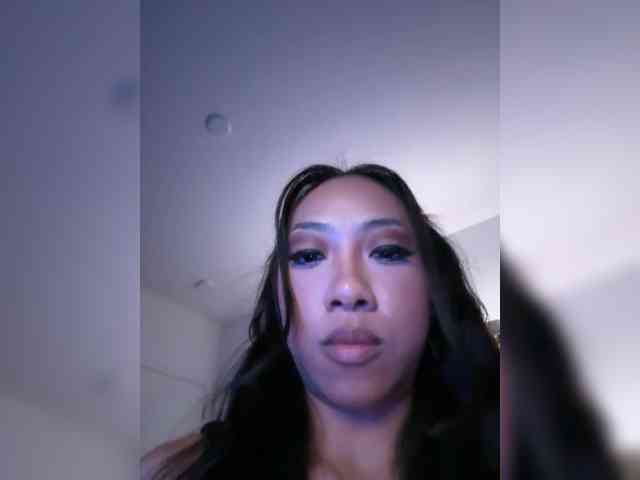 PreeminentJess webcam