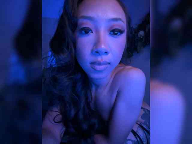 PreeminentJess webcam