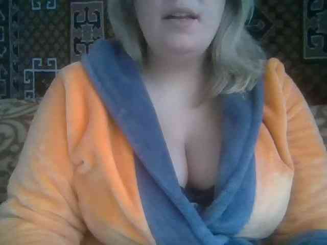 KAROLINA-LORA KAROLINA-LORA