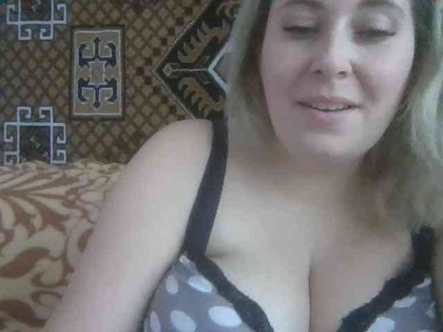 KAROLINA-LORA KAROLINA-LORA