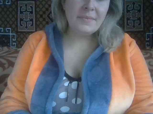 KAROLINA-LORA KAROLINA-LORA