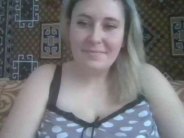 KAROLINA-LORA KAROLINA-LORA