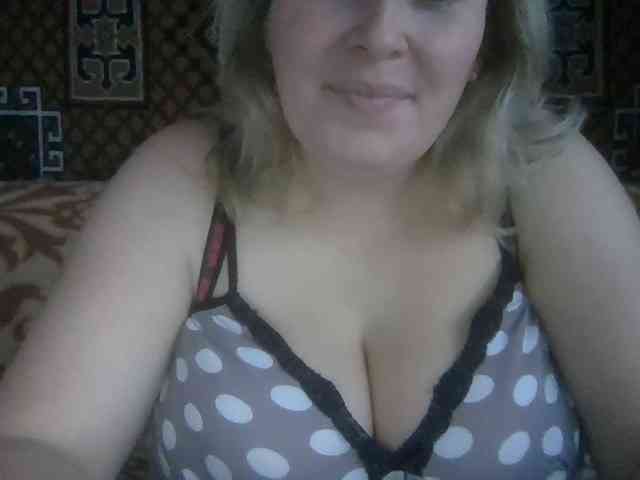 KAROLINA-LORA KAROLINA-LORA