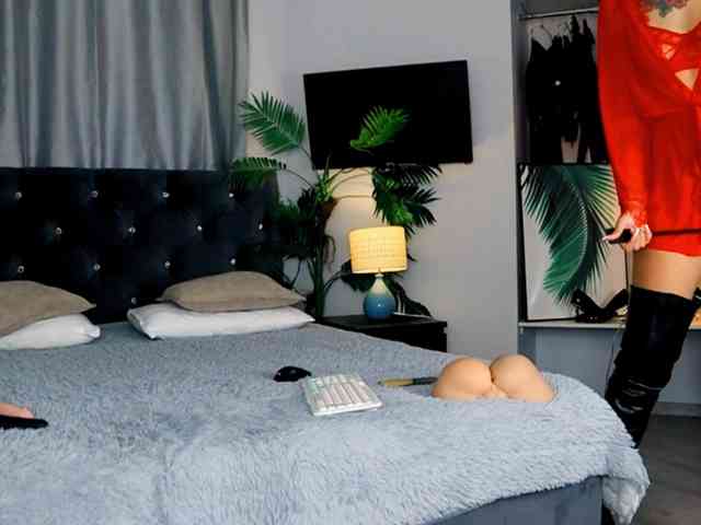 free voyeur webcam InvitingTina