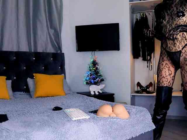 InvitingTina InvitingTina